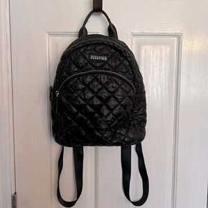 Kenneth Cole Reaction quilted mine backpack EUC